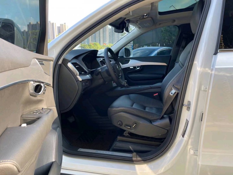 佛山18年沃尔沃XC906