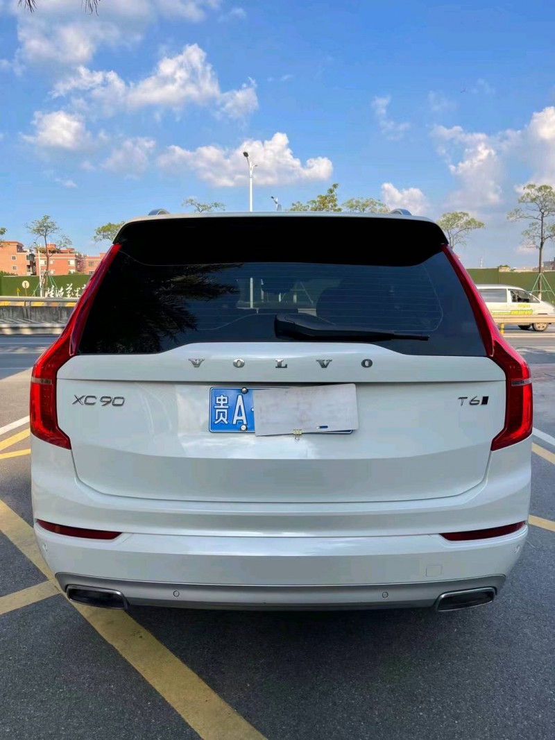 佛山18年沃尔沃XC909