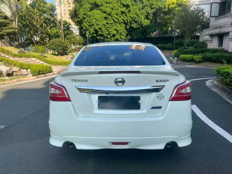 珠海16年日产天籁9