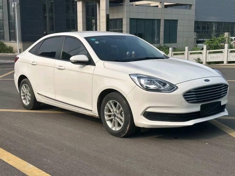 徐州18年福特福克斯2