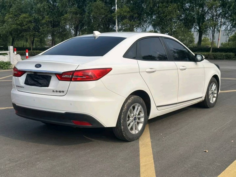 徐州18年福特福克斯4
