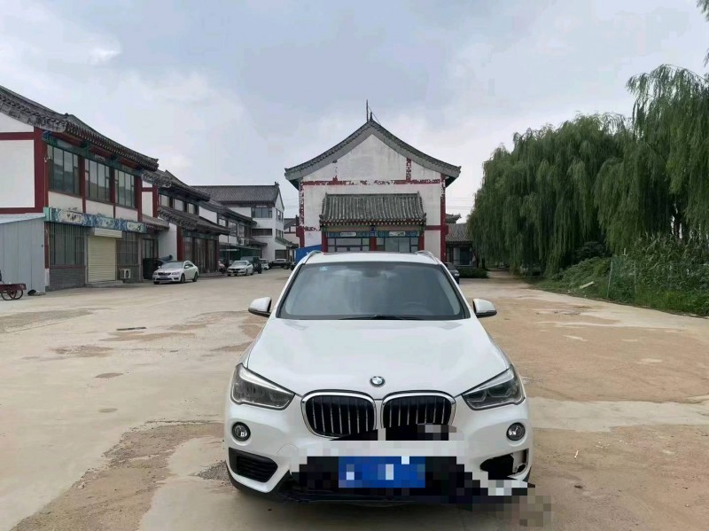 济宁18年宝马X11