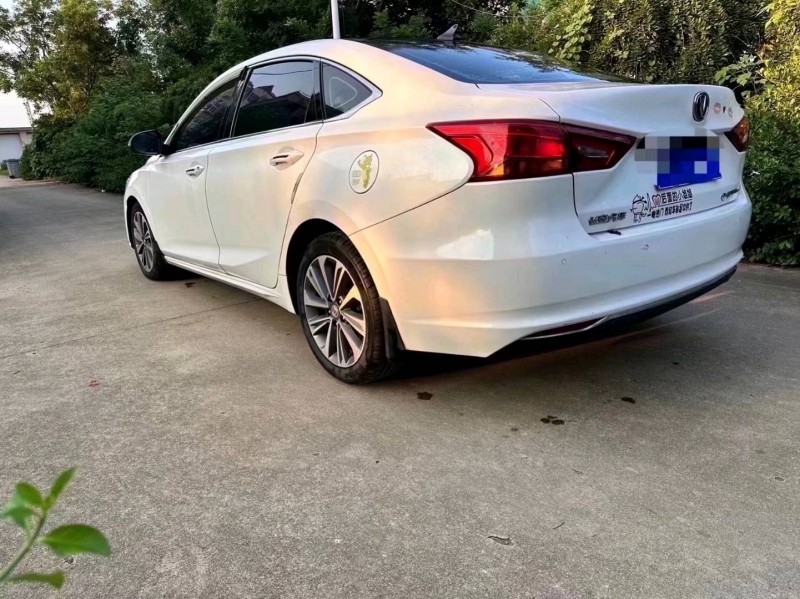 枣庄18年长安汽车睿骋CC4