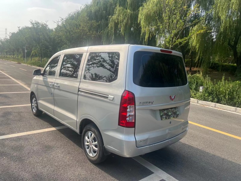 徐州22年五菱汽車宏光5