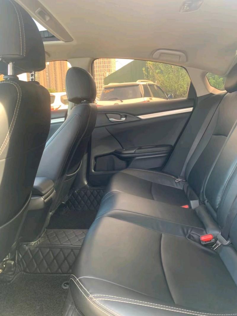 佛山19年本田思域8