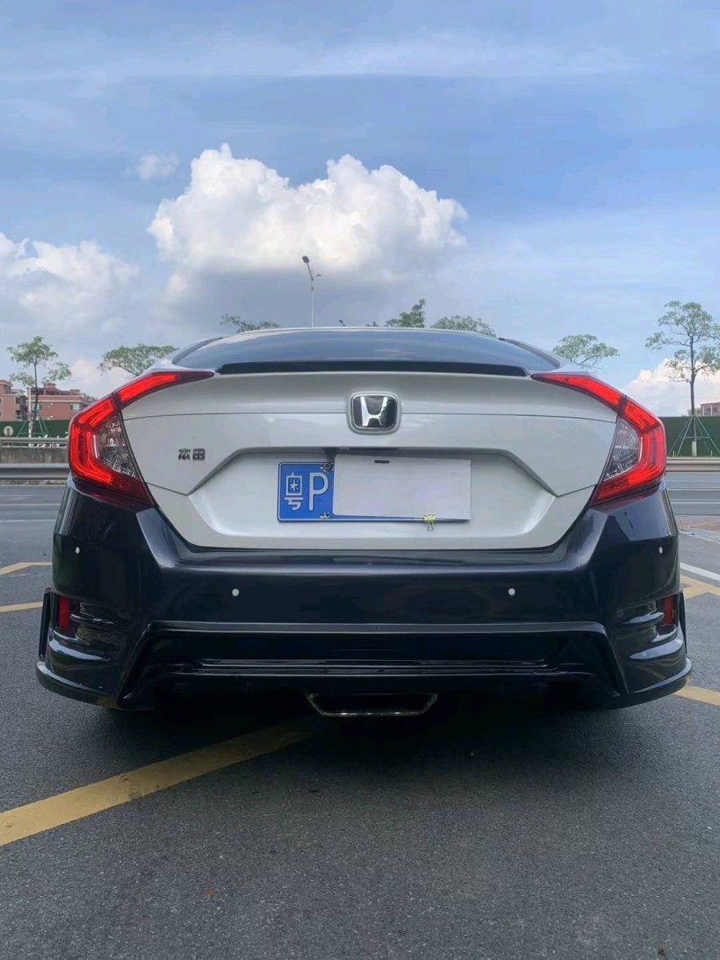 佛山19年本田思域9