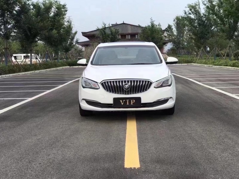 徐州16年别克英朗1