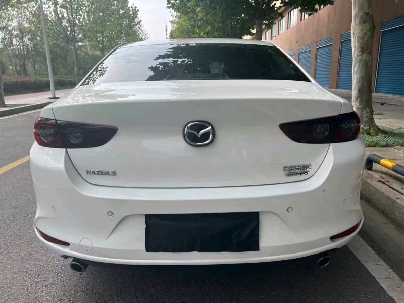 邯郸21年马自达昂克赛拉8