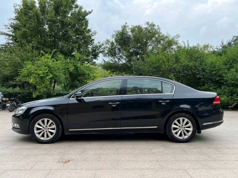 邢台13年大众迈腾9