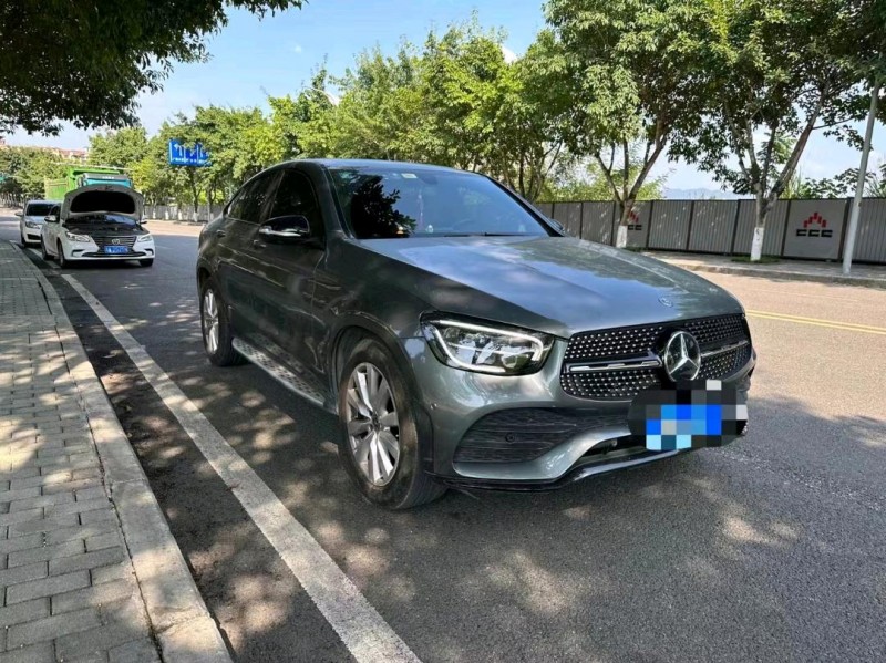 重庆20年奔驰GLC3