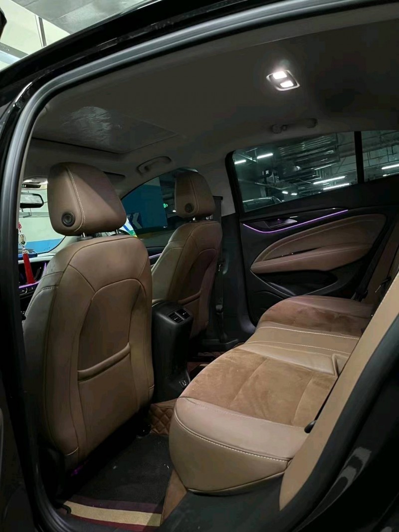 重庆23年别克君威8