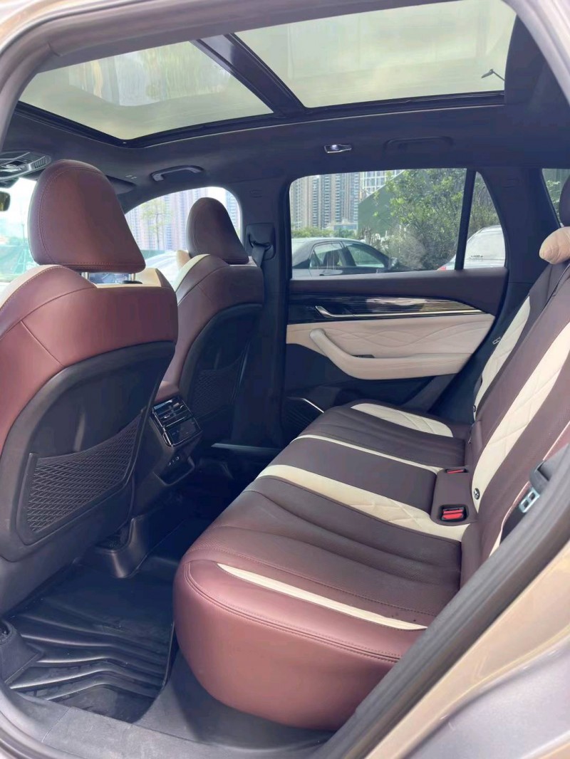 佛山21年吉利星越7