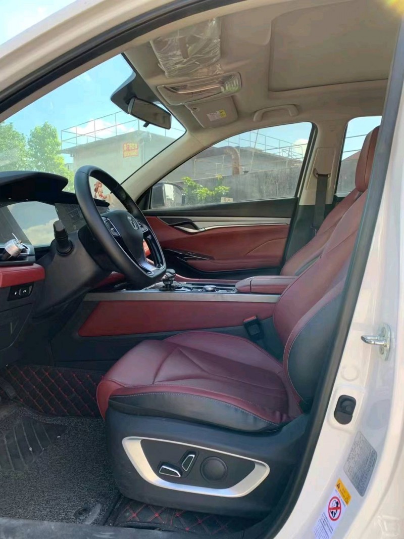 珠海22年长安汽车CS758