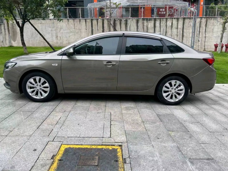 衡阳21年别克英朗GT6