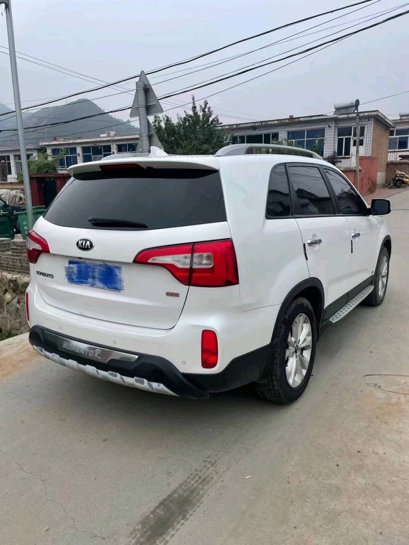 邯郸13年起亚索兰托3