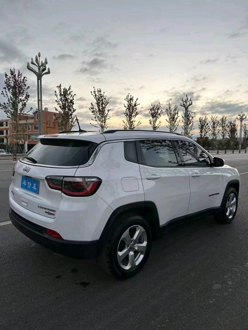 邯郸19年Jeep指南者4