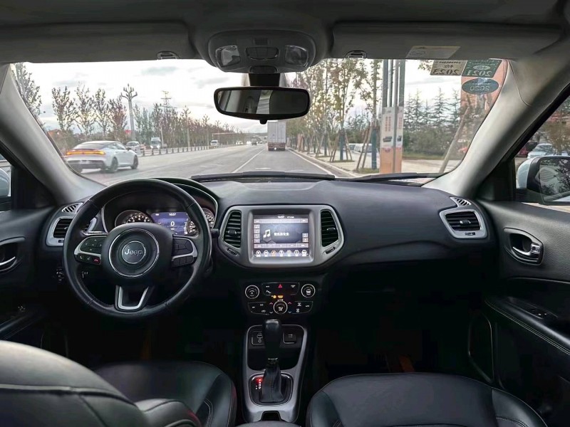 邯郸19年Jeep指南者5