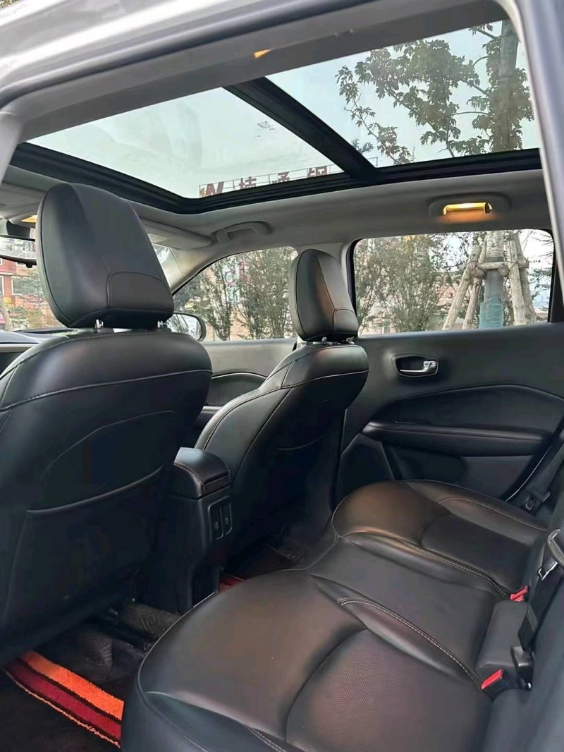 邯郸19年Jeep指南者6