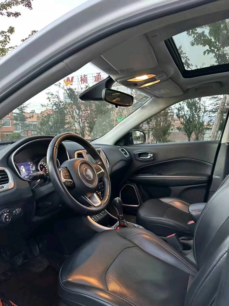 邯郸19年Jeep指南者8