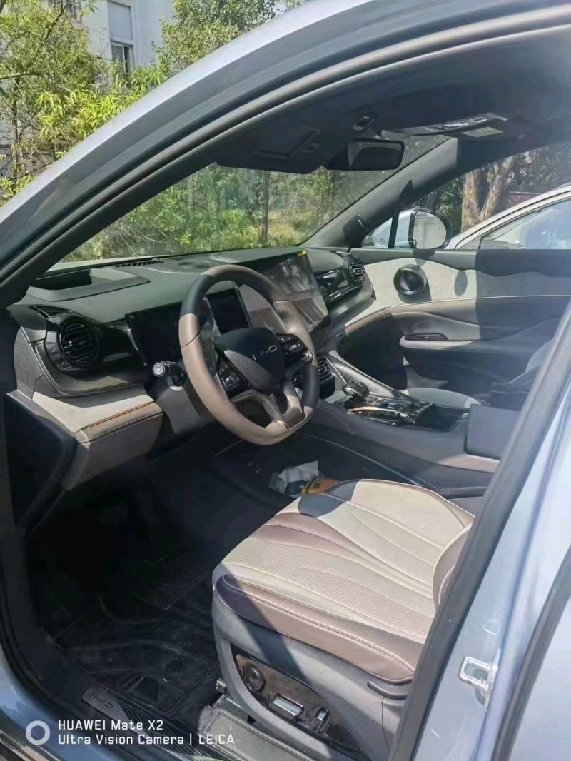 东营23年比亚迪驱逐舰4