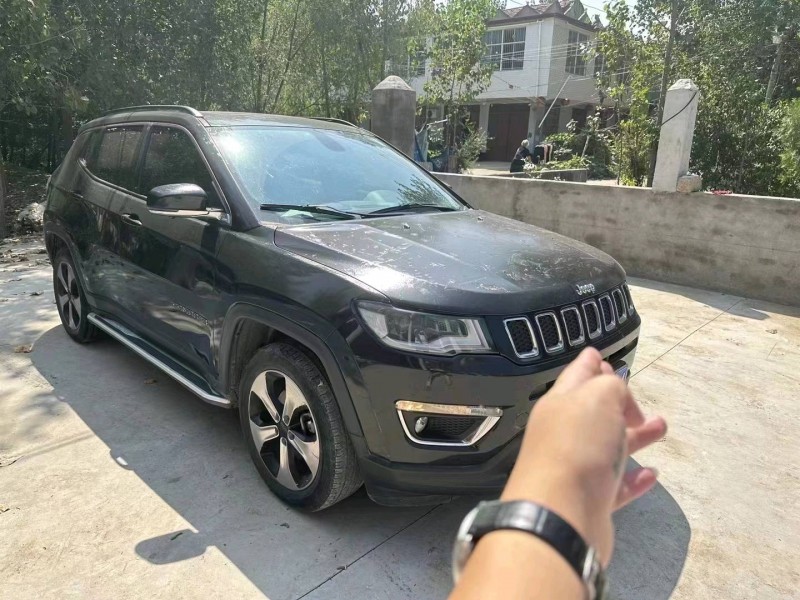 馬鞍山17年Jeep指南者2