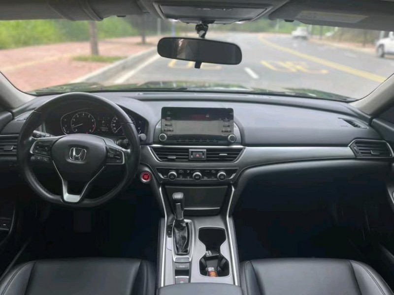 东莞20年本田雅阁4