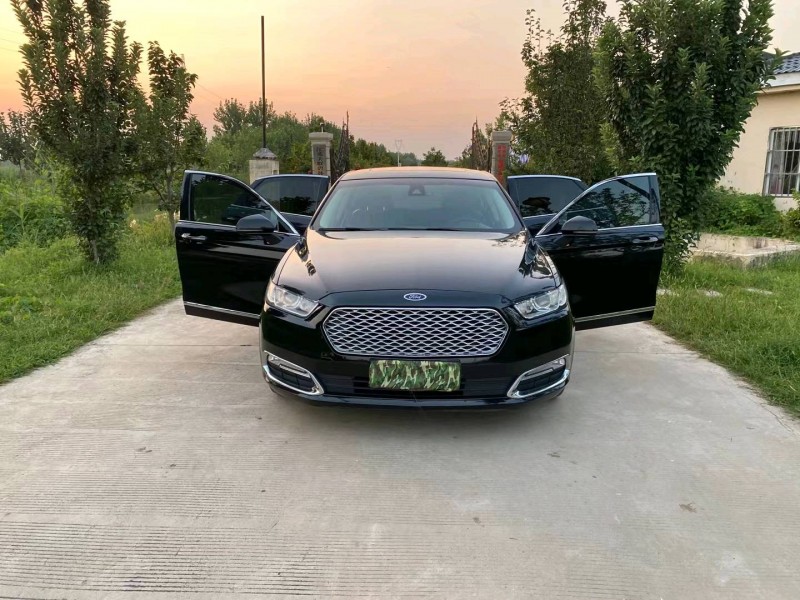 徐州16年福特金牛座2