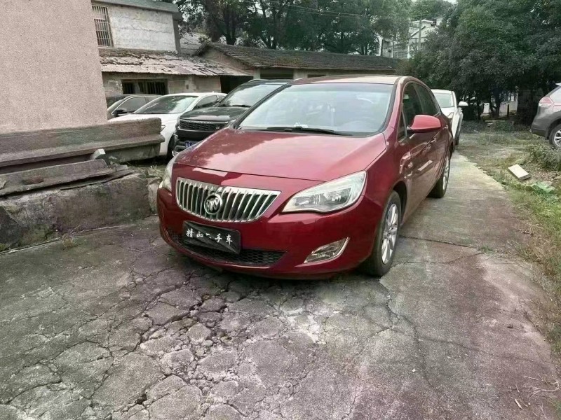 邵阳14年别克英朗2