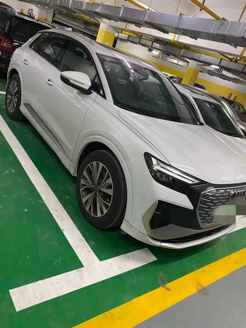 宜昌23年奧迪Q42