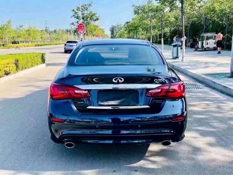 东营16年英菲尼迪Q709