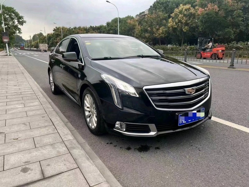 嘉兴18年凯迪拉克XTS2