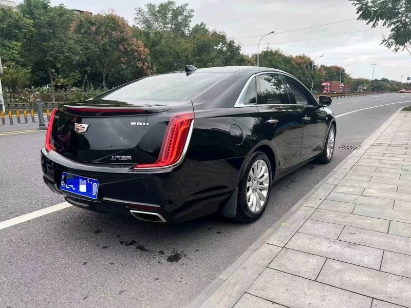 嘉兴18年凯迪拉克XTS6