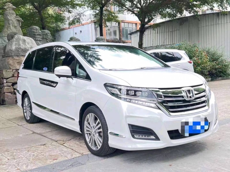 汕头17年本田艾力绅3