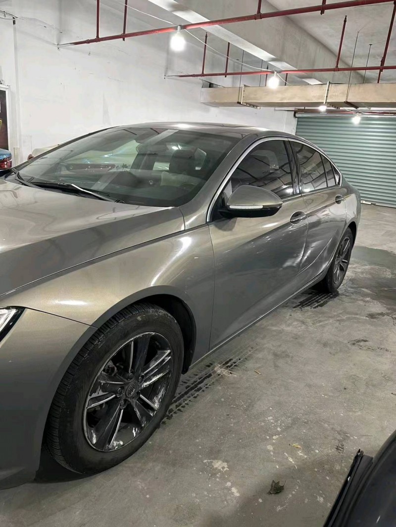 常州18年别克君威2