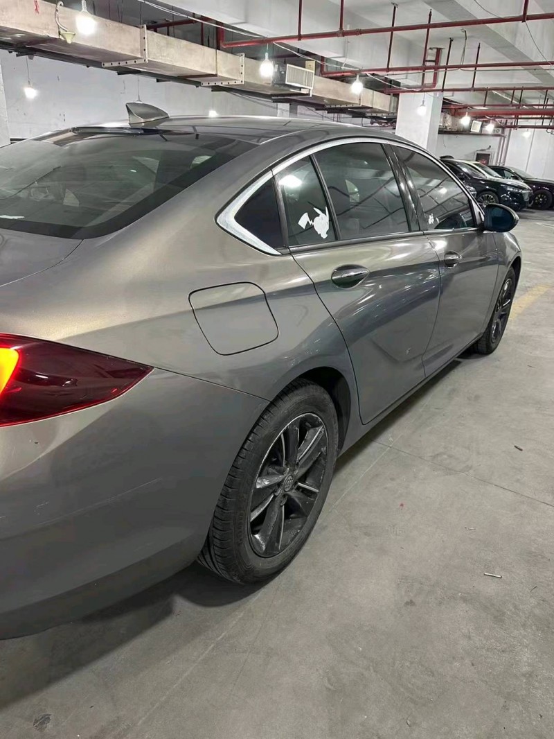 常州18年别克君威7