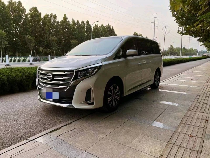 枣庄20年传祺M82