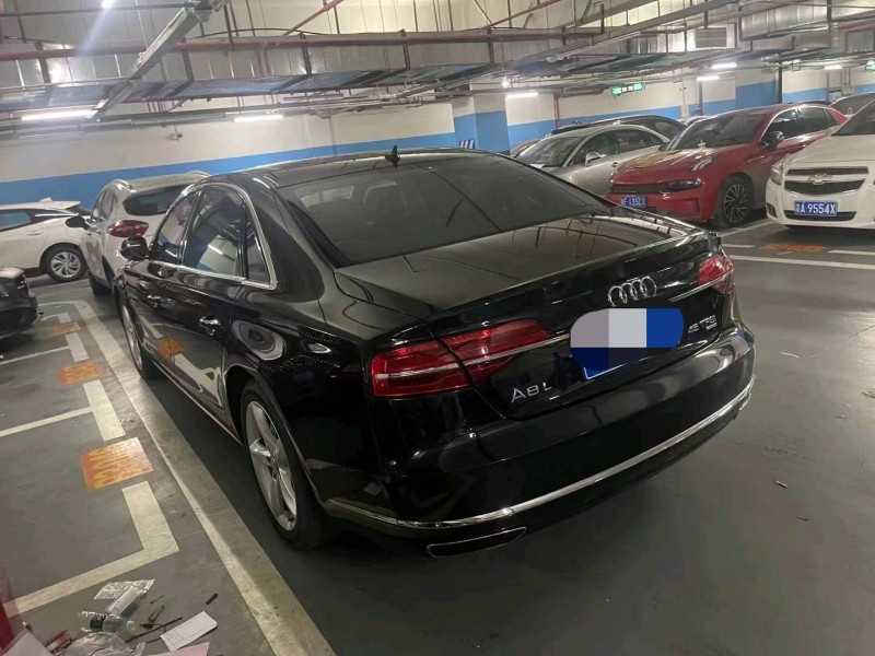 重庆15年奥迪A8L3