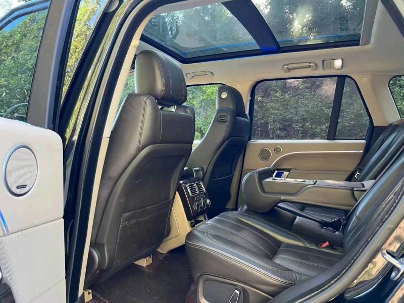 青岛14年路虎揽胜行政5