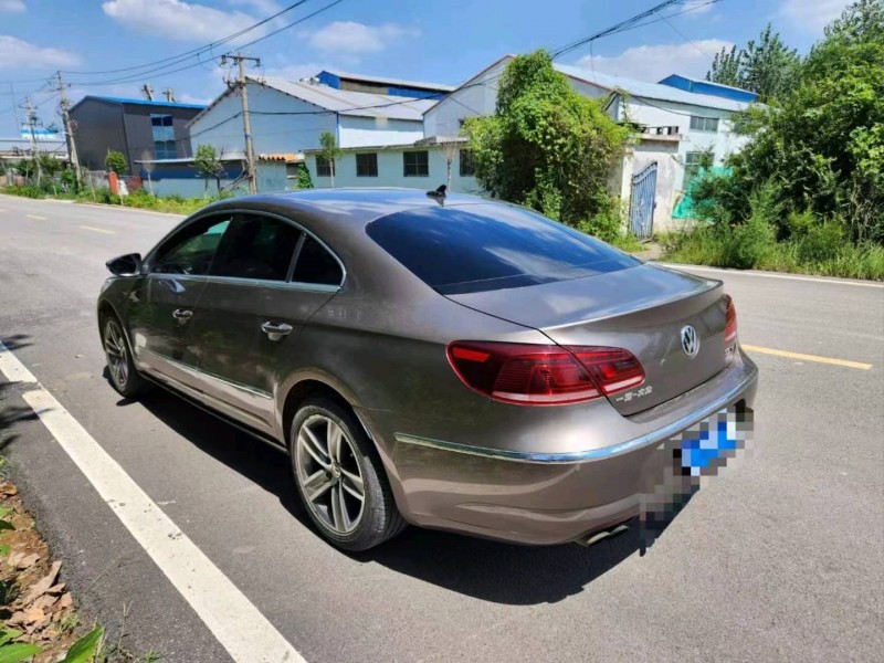 青岛14年大众CC7
