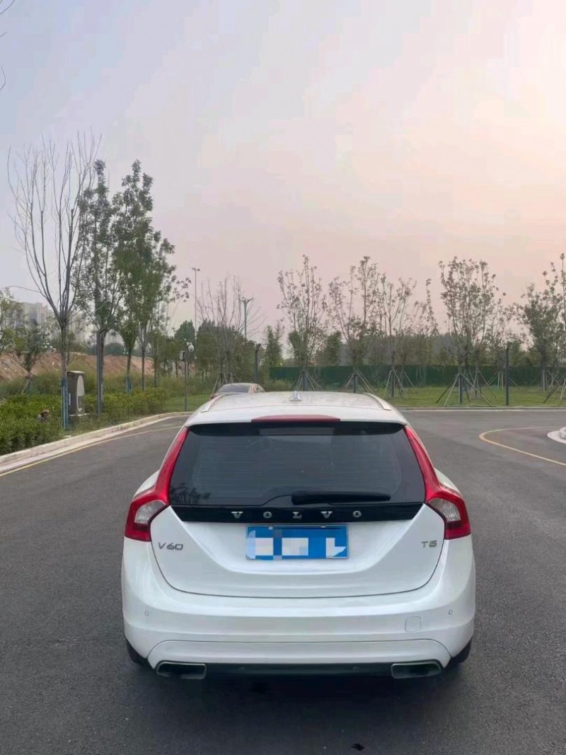枣庄14年沃尔沃V607