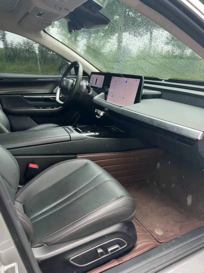 徐州22年小鵬汽車p75