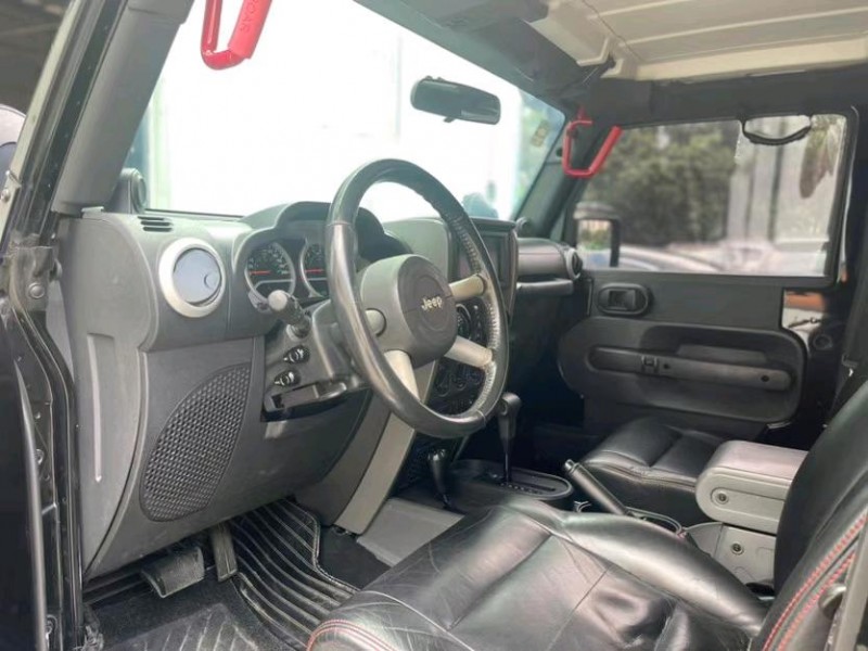 东莞10年Jeep牧马人4