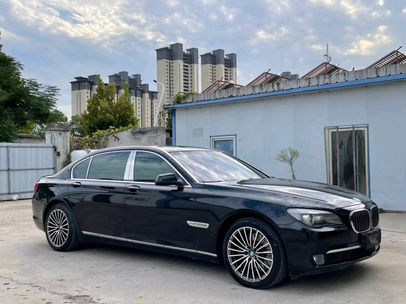 济宁12年宝马7系2