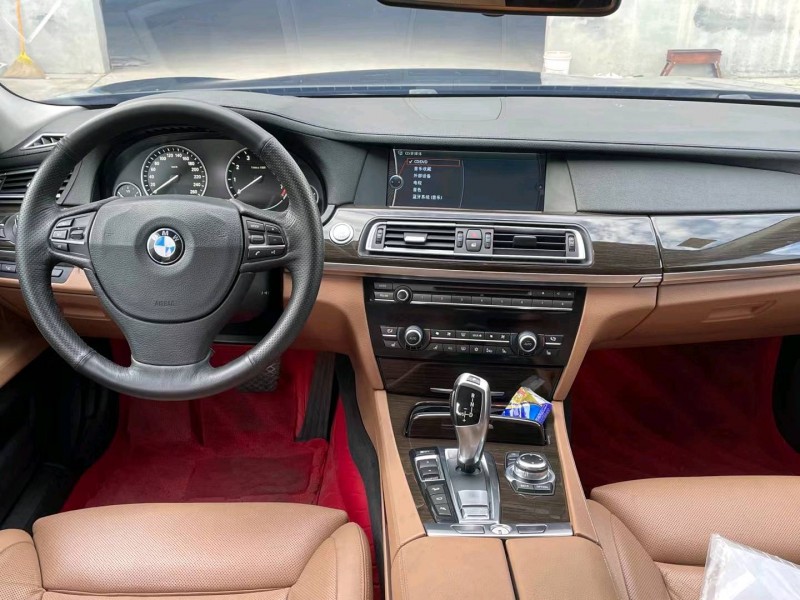 济宁12年宝马7系4