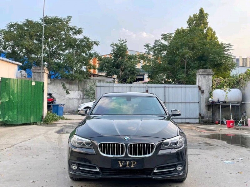 济宁16年宝马5系1