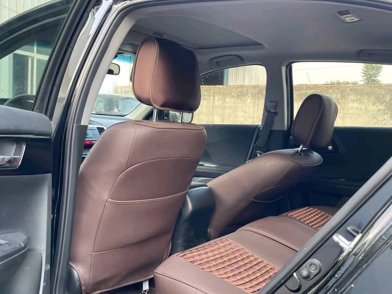 济宁18年本田雅阁5