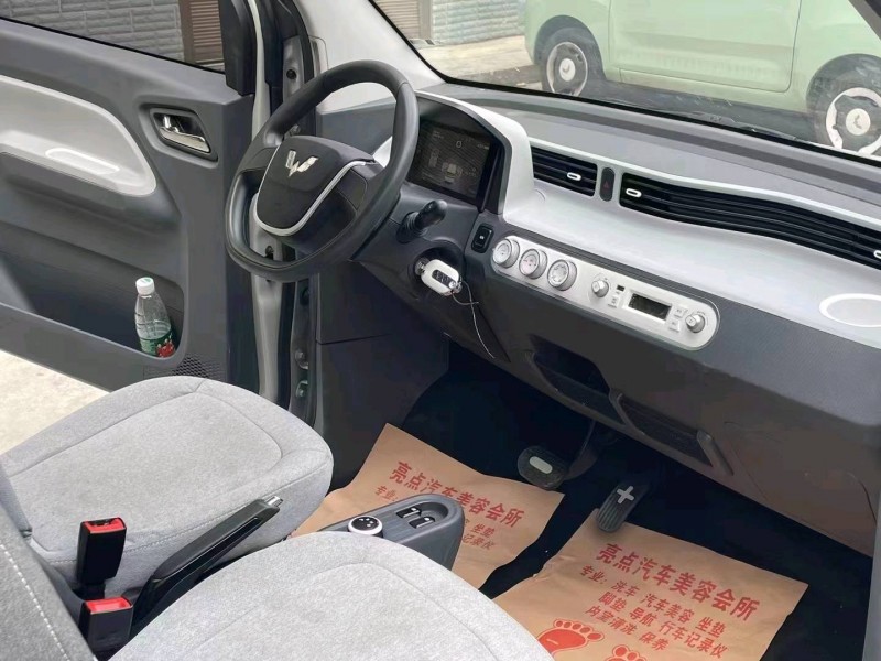 宜昌23年五菱汽車宏光MINI EV5