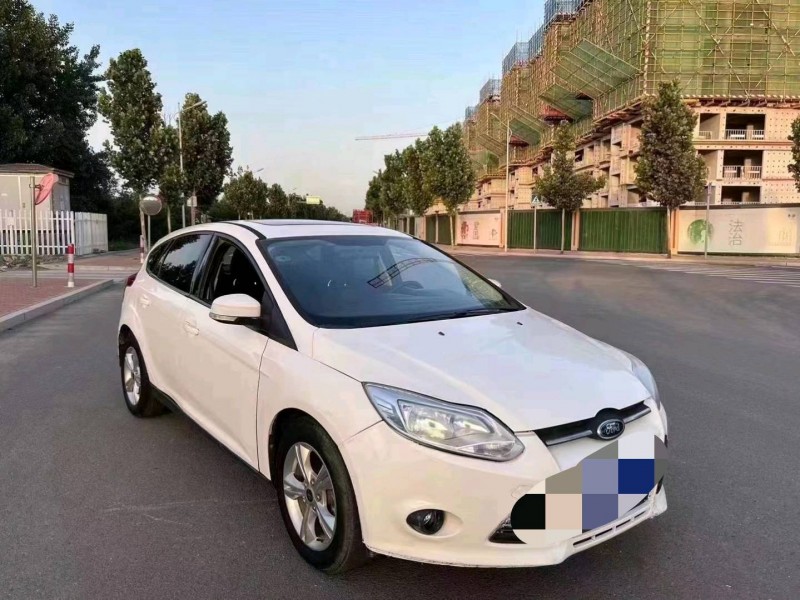 枣庄14年福特福克斯2