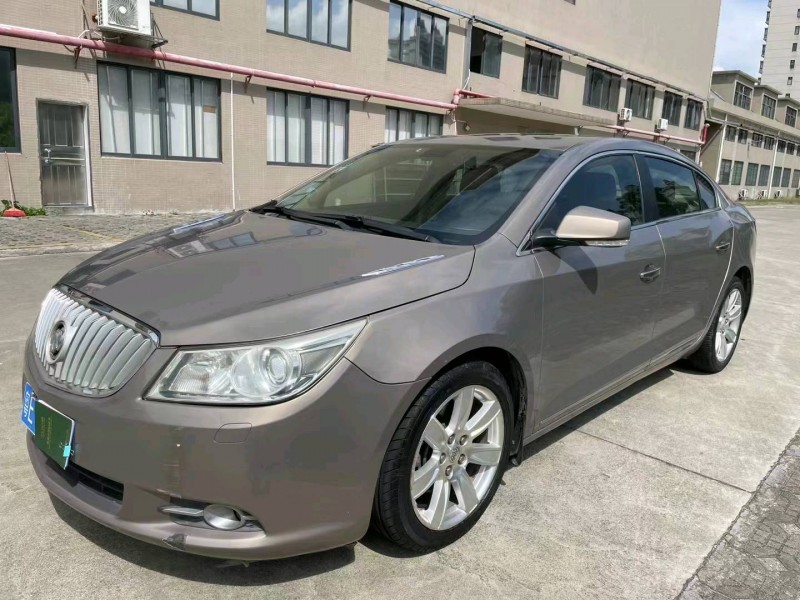 江门13年别克君越2