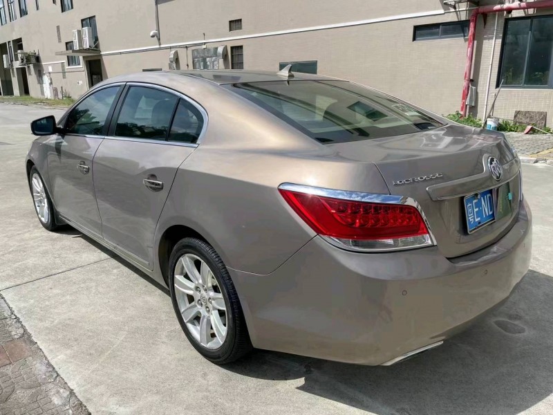 江门13年别克君越7